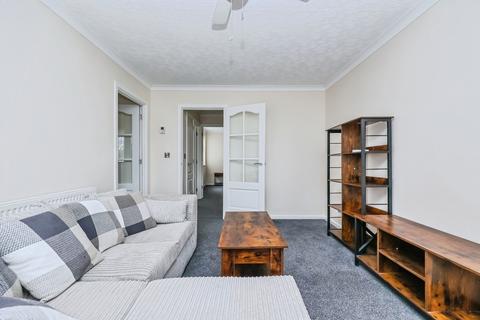 2 bedroom bungalow for sale, Field Avenue, Hucknall, Nottingham, Nottinghamshire, NG15