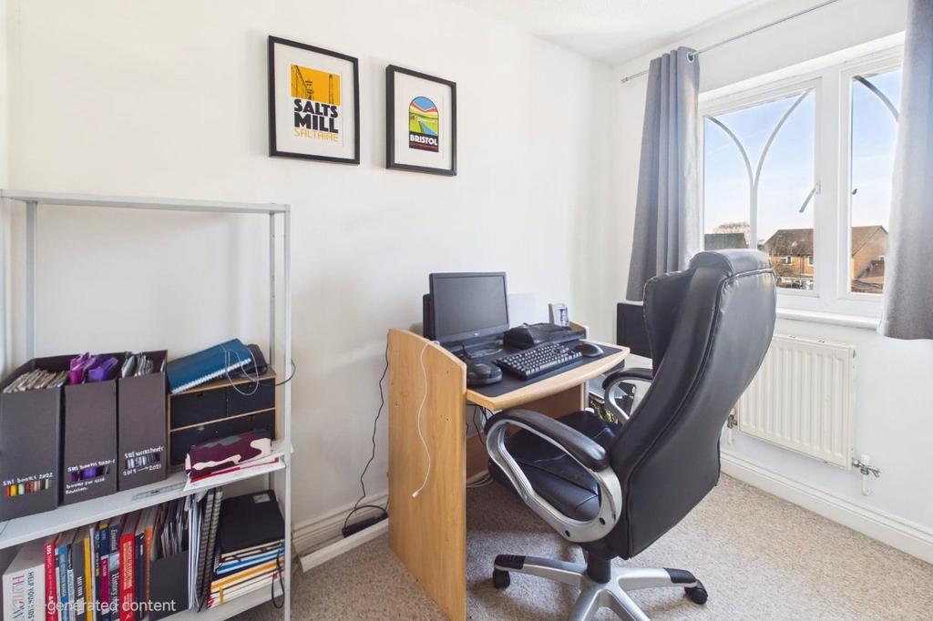 Bedroom/ Office