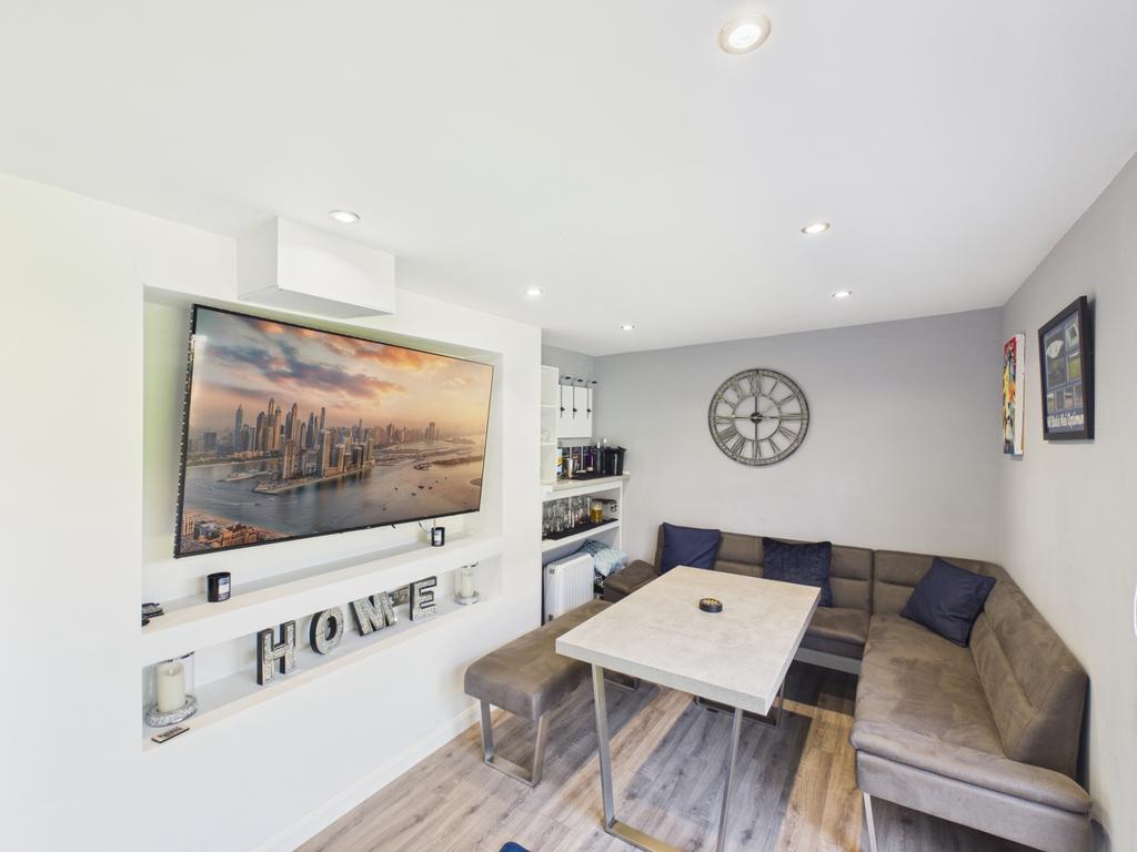 Games Room Snug