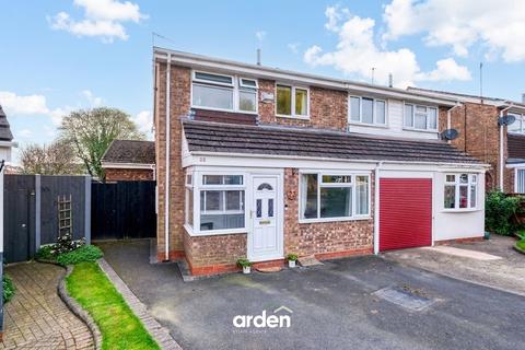 3 bedroom semi-detached house for sale, Brecon Avenue, Bromsgrove, B61