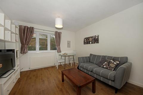 undefined, Glencairn Drive, W5