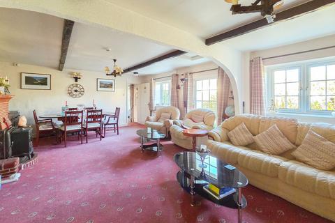 7 bedroom semi-detached house for sale, Les Grandes Vagues, St Clement