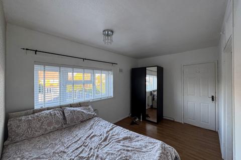 3 bedroom house to rent, Hawthorn Road, Wednesbury