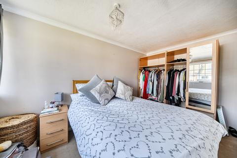 3 bedroom terraced house for sale, Highgate Road, Woodley, Reading