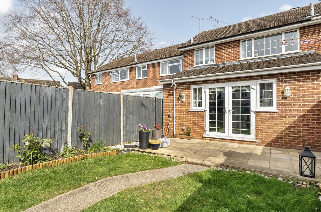 1424979-3-69bdba6...