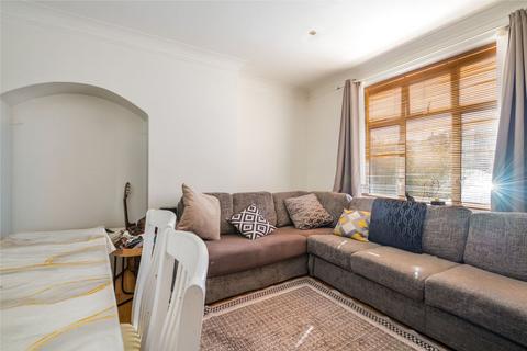 3 bedroom terraced house for sale, Launcelot Road, Bromley