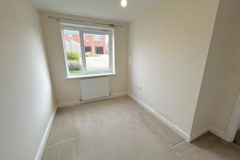 undefined, Milton Keynes, MK11