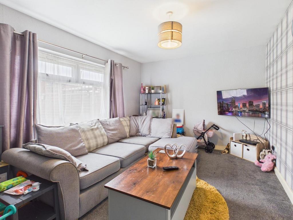 CAM04899 G0-PR0308-STILL007.jpg