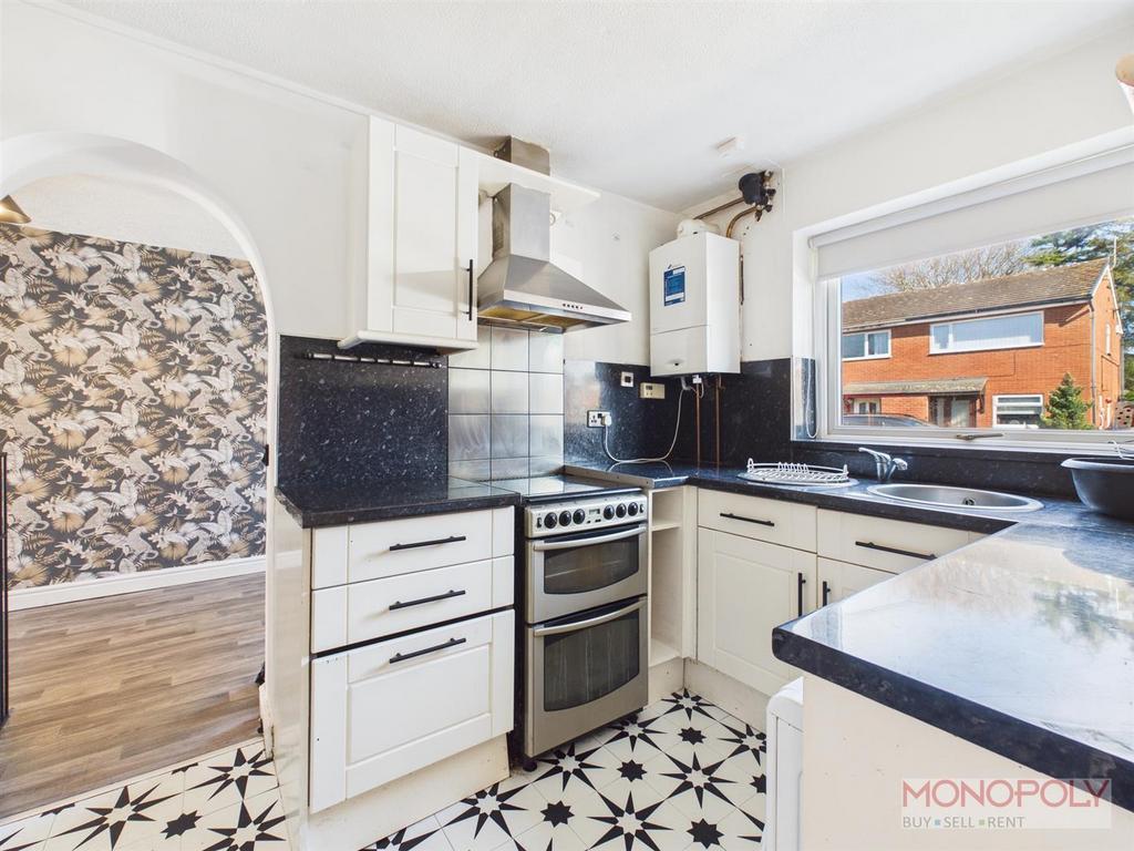 CAM04439 G0-PR0251-STILL011.jpg