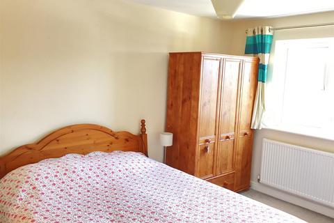 3 bedroom end of terrace house for sale, Ponc Y Rhedyn, Benllech, Tyn-Y-Gongl