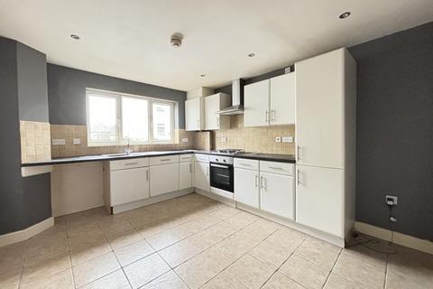 3 bedroom semi-detached house to rent, Newcastle Street, Sutton-in-Ashfield, NG17
