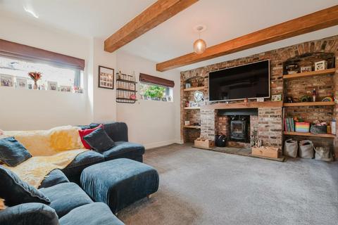 undefined, Woodville Road, Altrincham