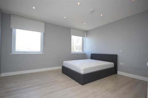 1 bedroom apartment to rent, Neasden Lane, London, NW10 1