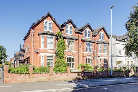1 bedroom flat for sale, Musters Road, Nottingham NG2