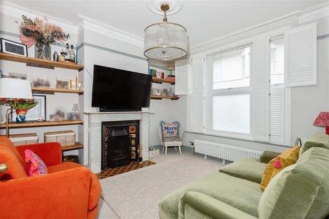 3 bedroom terraced house for sale, Thorn Road, Worthing