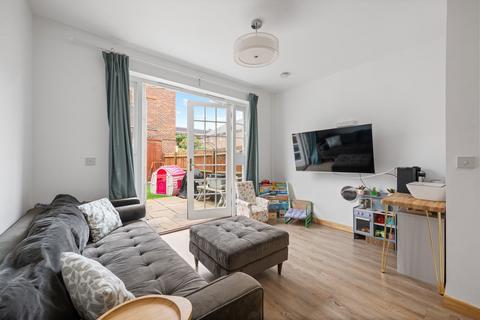 4 bedroom terraced house for sale, Hastings Street, London SE18