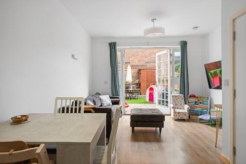 4 bedroom terraced house for sale, Hastings Street, London SE18