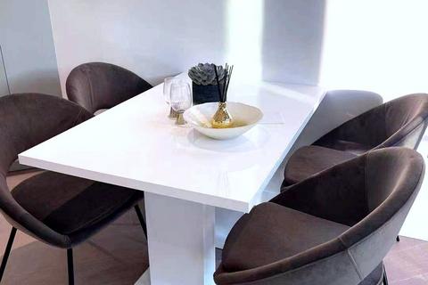 2 bedroom apartment for sale, Westmark Tower, Paddington W2