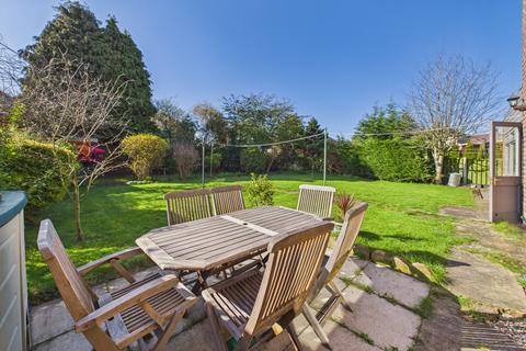 2 bedroom semi-detached house for sale, Basegreen Road, Sheffield, South Yorkshire, S12