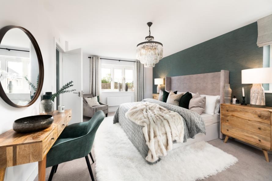 Principal Bedroom - Show