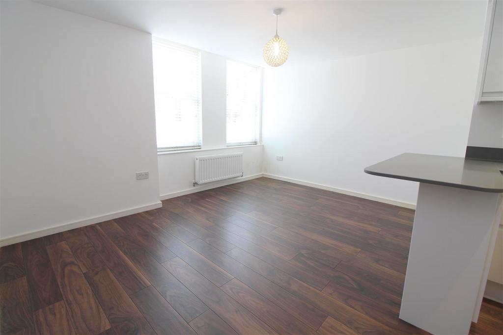 Flat 3 Old Meeting House - New 2021  (4).JPG