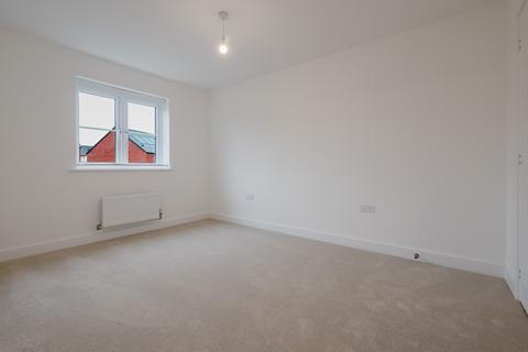 4 bedroom detached house to rent, Leaf Living at Western Gate, Northampton, NN7