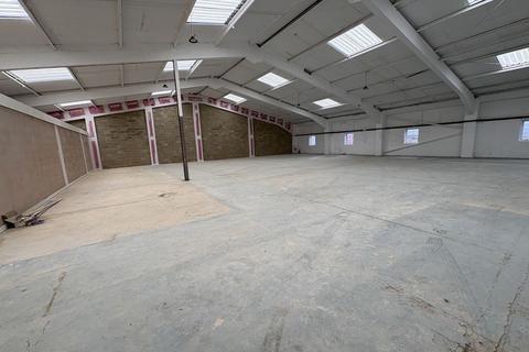 Warehouse to rent, Laundry Rd Minster CT12 4HY