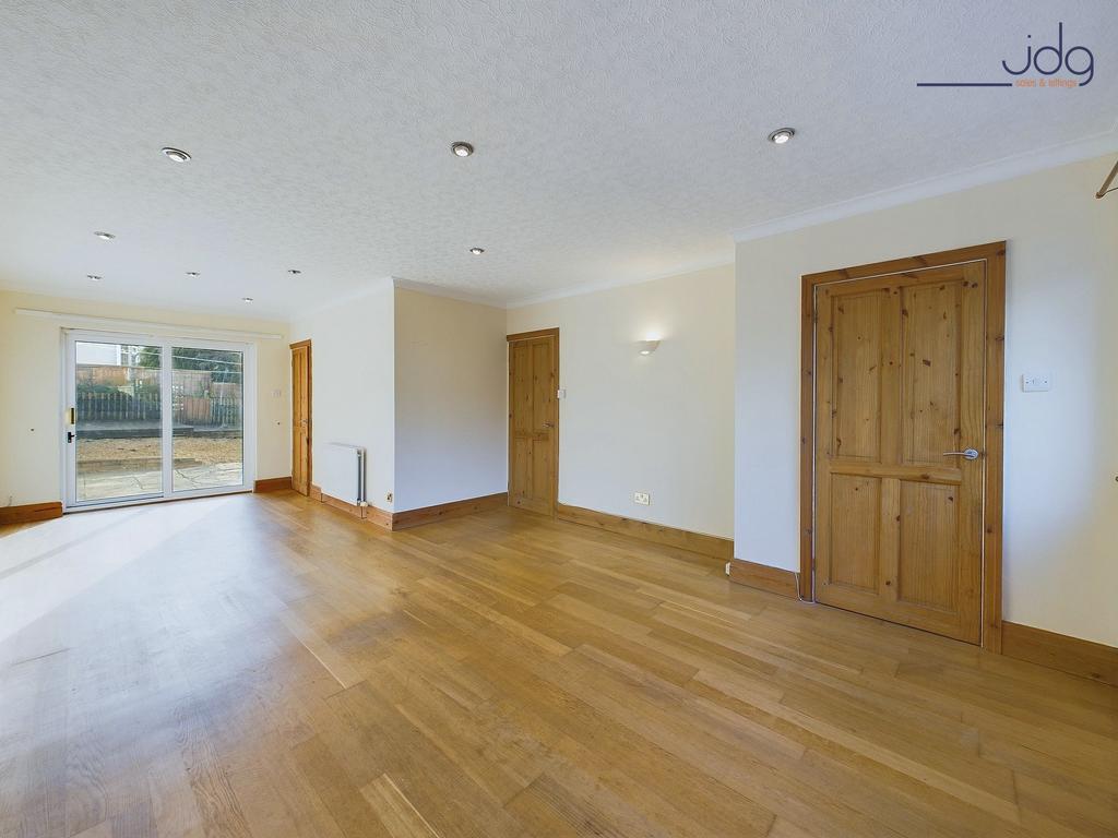 Open Plan Living Accommodation