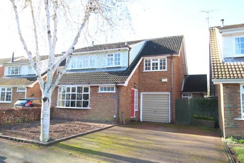 4 bedroom detached house for sale, Tennyson Road, Lutterworth LE17