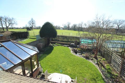 4 bedroom detached house for sale, Tennyson Road, Lutterworth LE17