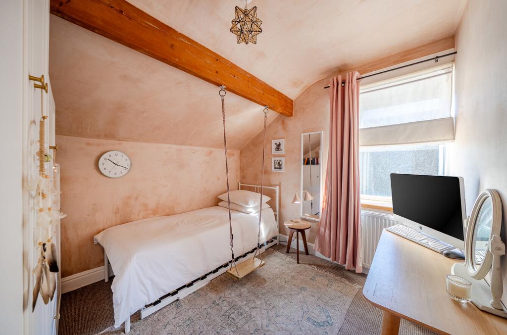 1431225-3-69b94e7...