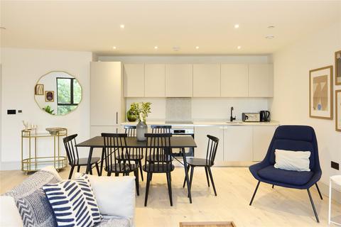 2 bedroom flat to rent, Station Road, London, SW19