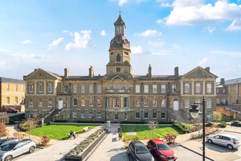3 bedroom flat for sale, McCarthy Crescent, Wellesley, Aldershot, GU11