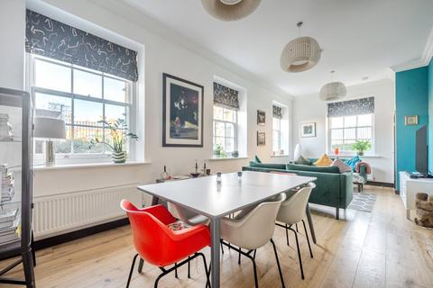 3 bedroom flat for sale, McCarthy Crescent, Wellesley, Aldershot, GU11