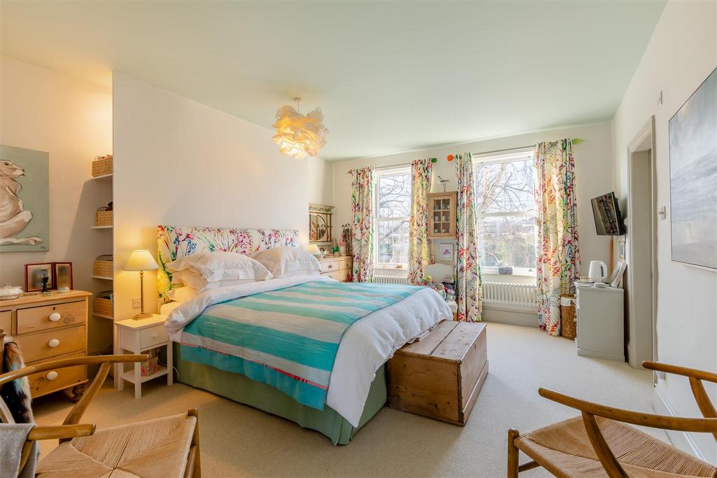 8630705-interior14.jpg