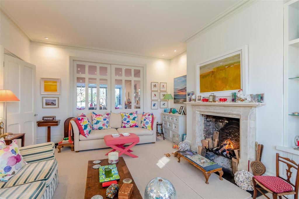 8630705-interior26.jpg