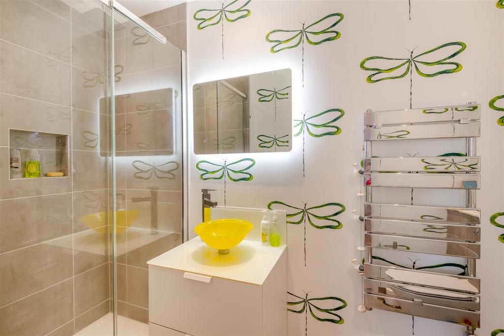8630705-interior03.jpg