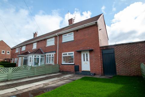2 bedroom semi-detached house to rent, Rhyl Square, Sunderland SR5