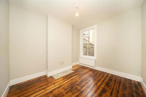 1 bedroom flat for sale, Wimbart Road, London SW2