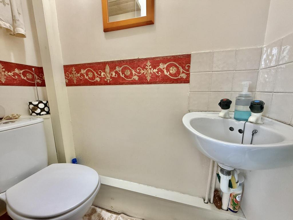 Ground Floor WC