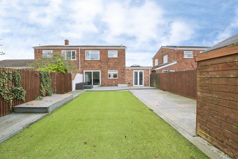 3 bedroom semi-detached house for sale, Shaw Drive, March