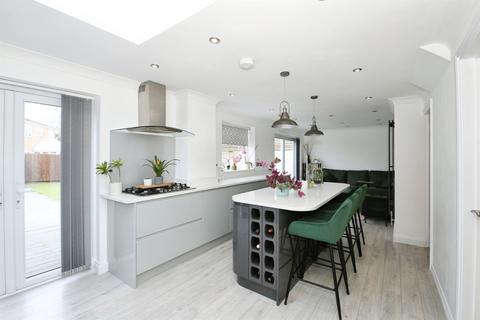 3 bedroom semi-detached house for sale, Shaw Drive, March
