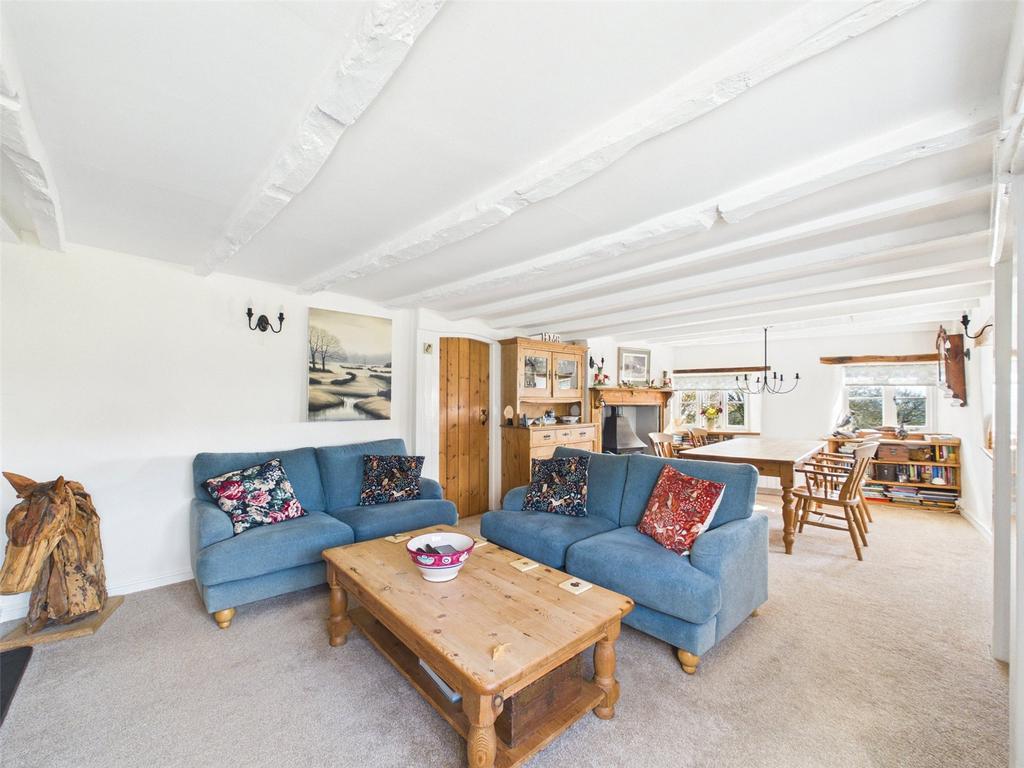 Living / Dining
