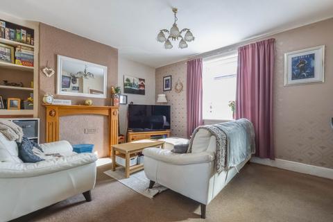 2 bedroom terraced house for sale, 6 Helmside Road, Oxenholme