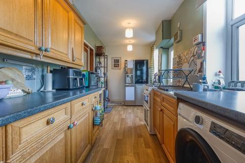 2 bedroom terraced house for sale, 6 Helmside Road, Oxenholme