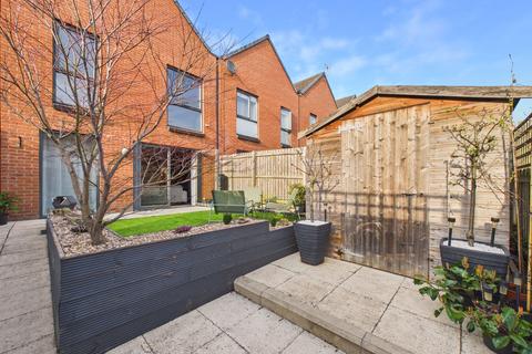 undefined, Brunel Street, Gateshead, NE8