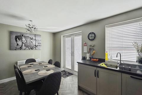 3 bedroom terraced house for sale, Sealand Close, Sunderland SR2