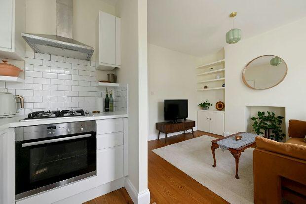 Reception / Kitchen