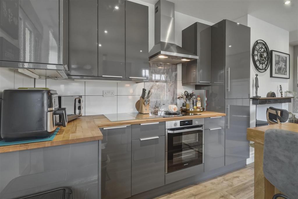 Modern fitted kitchen