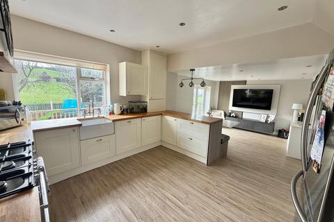 undefined, Long Lee Lane, Keighley, BD21